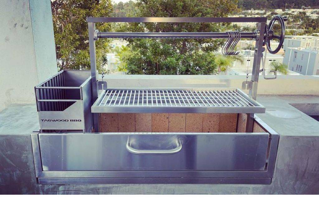 Tagwood BBQ Santa Maria Argentine Wood Fire & Charcoal Gaucho Grill Built in | BBQ05SS--
