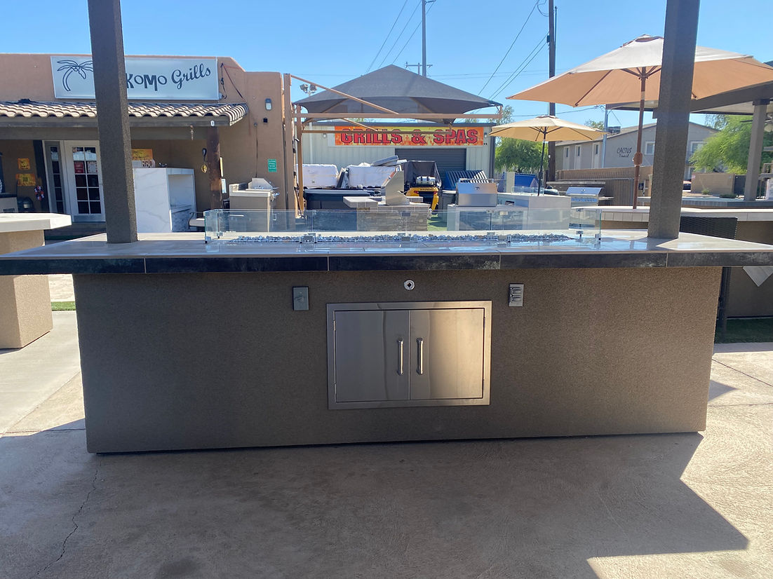 KoKoMo Grills Montego Outdoor Kitchen – 20' x 16' Luxury Entertainment BBQ Island (SKU: MONTEGO4431)