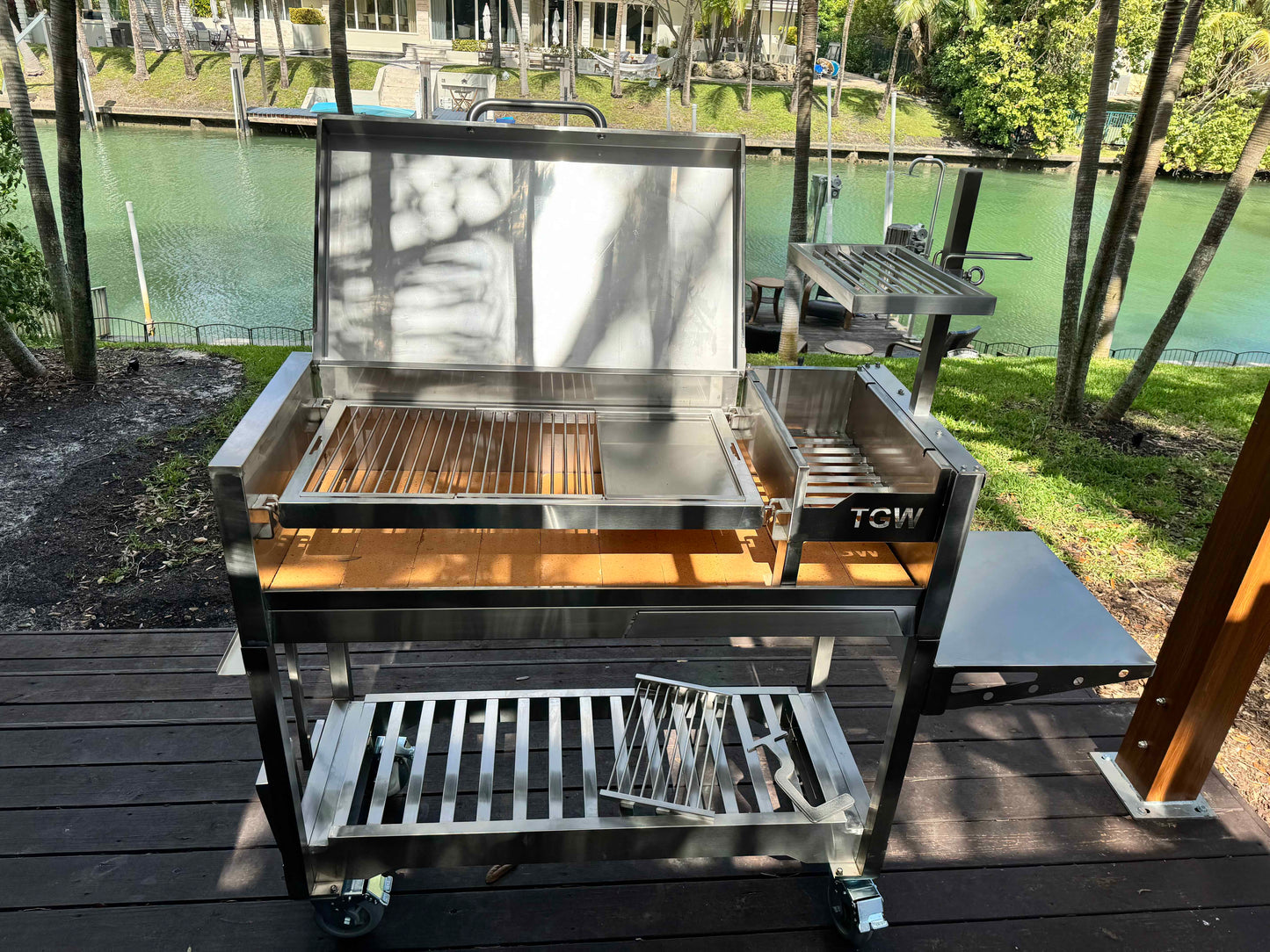 Tagwood BBQ Argentine Wood Fire & Charcoal Gaucho Grill | BBQ18SS