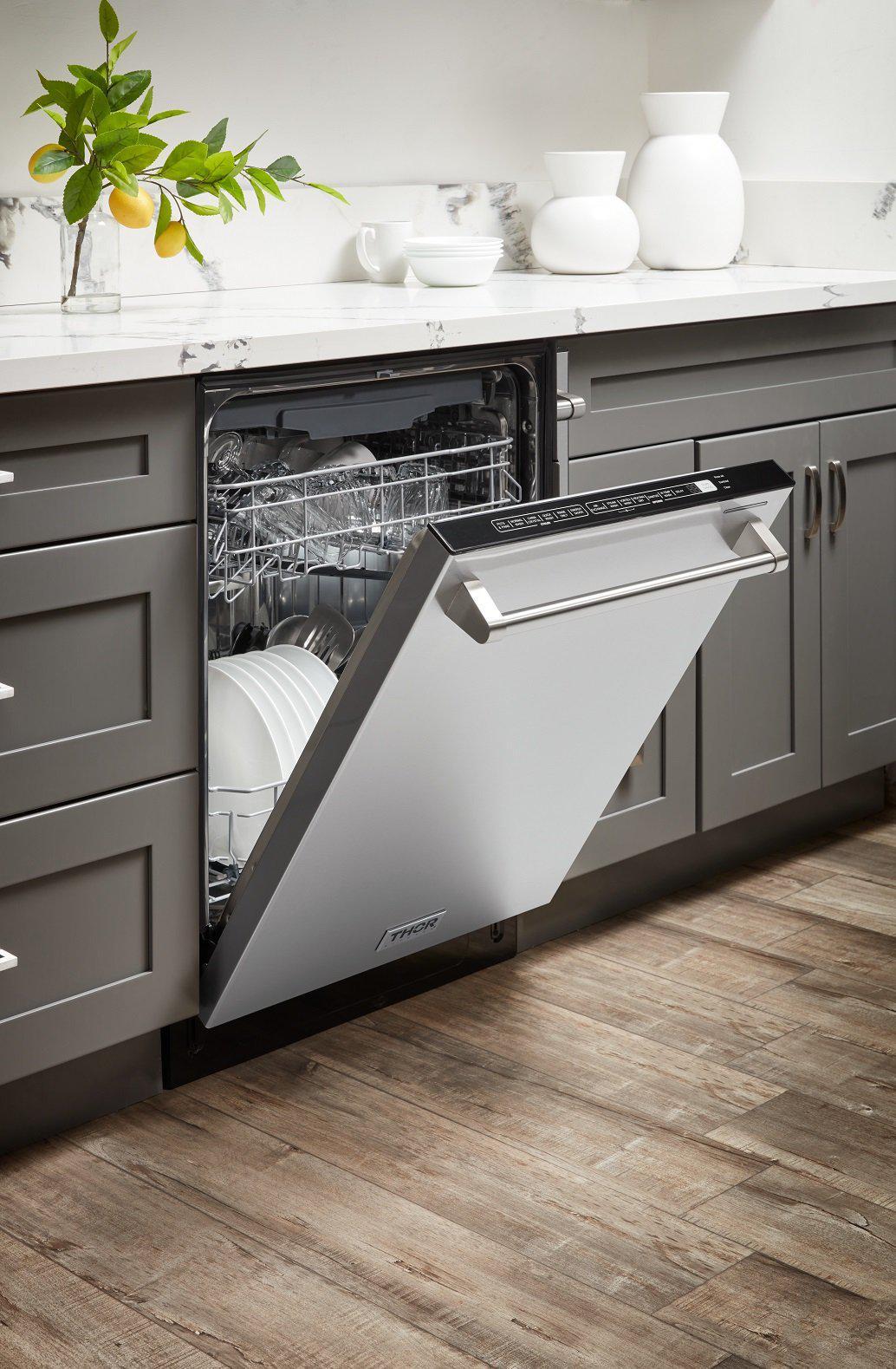 THOR Kitchen Package - 30" Wall Oven, 36" Cooktop, Range Hood, Refrigerator with Water and Ice Dispenser, Dishwasher, HEW3001-HRH3607-TGC3601-TRF3601FD-HDW2401SS