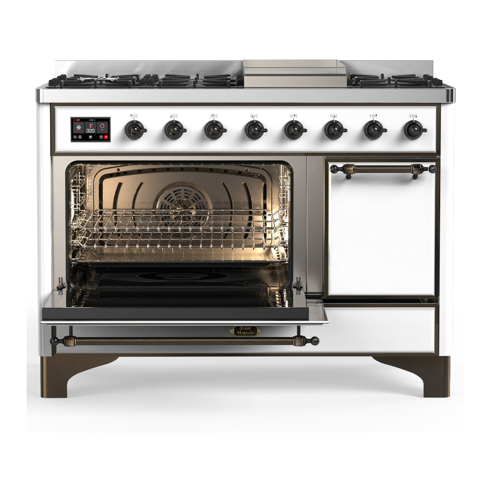 ILVE Majestic III 48" White Dual Fuel Range with 8 Burners and Griddle Solid Door Liquid Propane