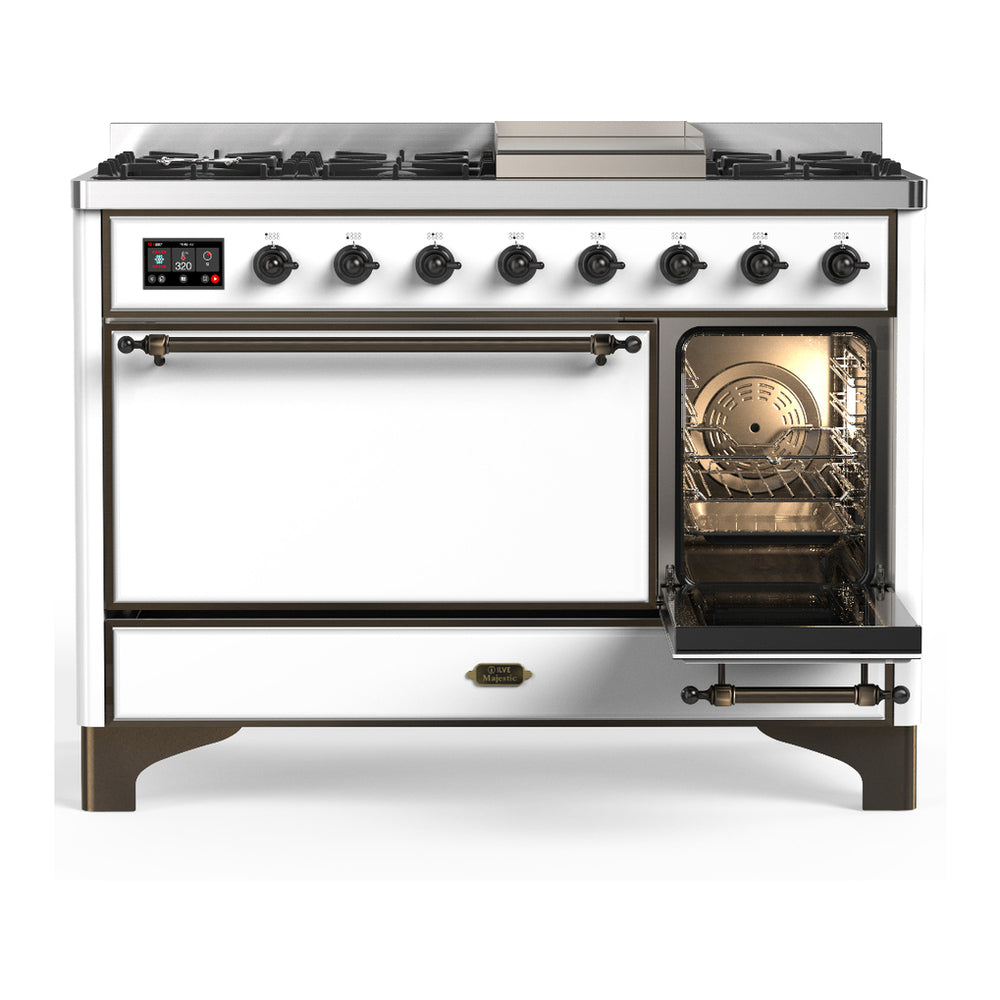 ILVE Majestic III 48" White Dual Fuel Range with 8 Burners and Griddle Solid Door Liquid Propane