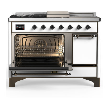ILVE Majestic III 48" White Dual Fuel Range with 5 Burners, Griddle and French Top Solid Door Natural Gas